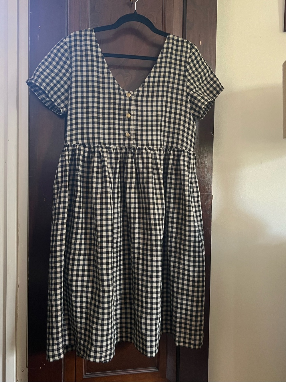 Not Perfect Linen Modified Midi MAMA-2 dress in Mid Sand Gingham, size M